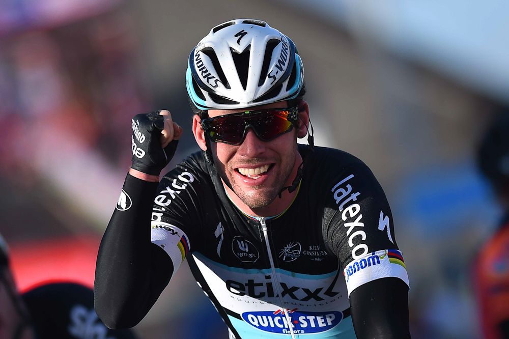 Mark Cavendish (Etixx-QuickStep) celebrates his second Kuurne win.
