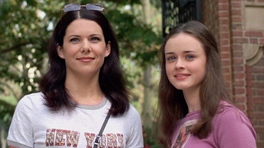 Lauren Graham and Alexis Bledel as Lorelai and Rory Gilmore in a still from Gilmore Girls 