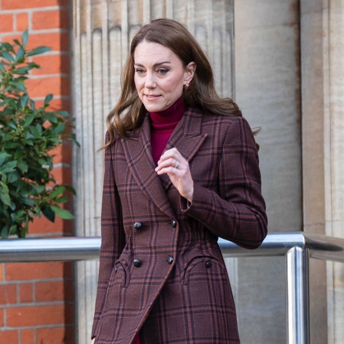 Kate Middleton Traded Black Leather Pumps For the Color and Material That's Far Trendier