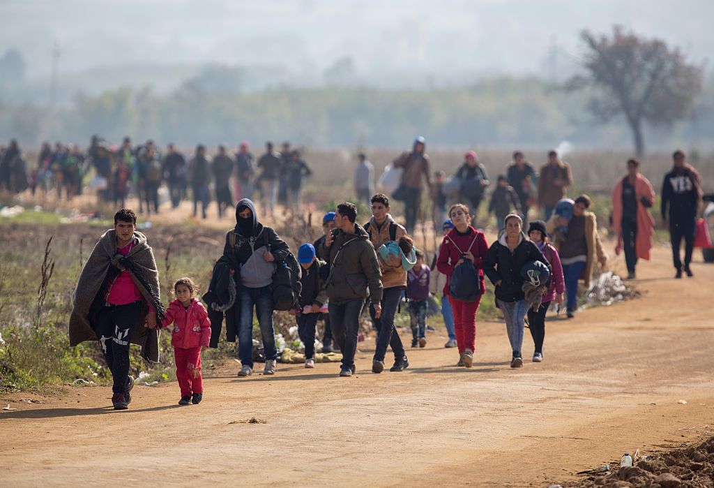 Thousands of migrants crossing into Serbia en route to Northern Europe