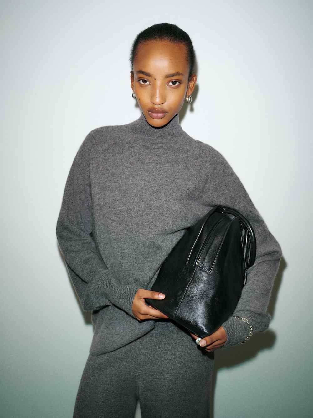 Reformation Meritt Cashmere Turtleneck