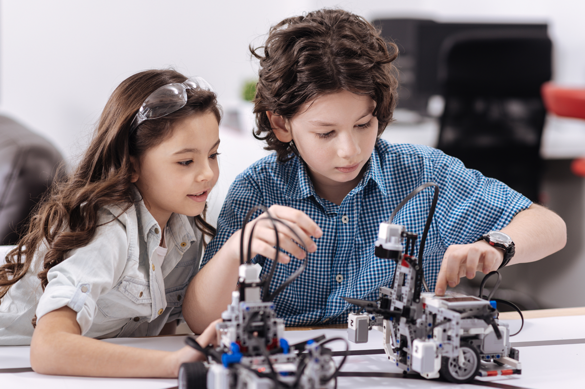 The 9 Best Robot Toys for Kids in 2023 - Robots and Robotics Kits