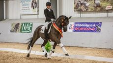 Kirstie Clarke on Ghita Fille De Zita S