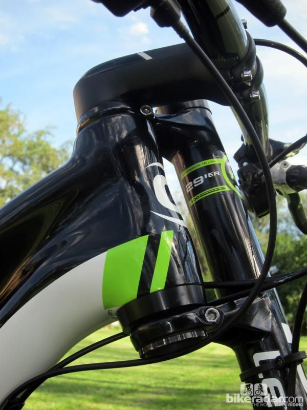 Cannondale houses one of the headset bearings in an aluminum head tube extension. Moving the extension from the top to the bottom as we've done here yields slightly more relaxed handling that's better for high-speed sections of technical trail.