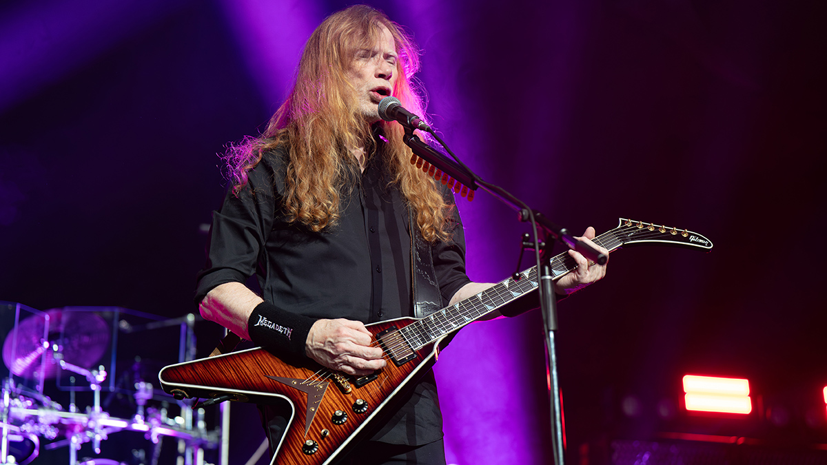 LONDON, UNITED KINGDOM - 2025/10/26: Dave Mustaine of Megadeth seen performing live on stage. Megadeth played London&#039;s O2 Arena as Special guests of the Band Disturbed on their 25th Anniversary tour Sick Things. Megadeth consists of Dave Mustaine (vocals, guitars), Teemu Mäntysaari (guitars), James LoMenzo (bass), and Dirk Verbeuren (drums). (Photo by Bonnie Britain/SOPA Images/LightRocket via Getty Images)