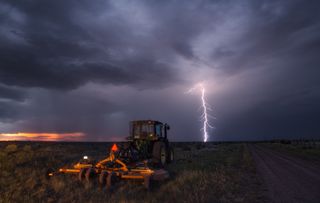 Photography competition celebrates storm chasing