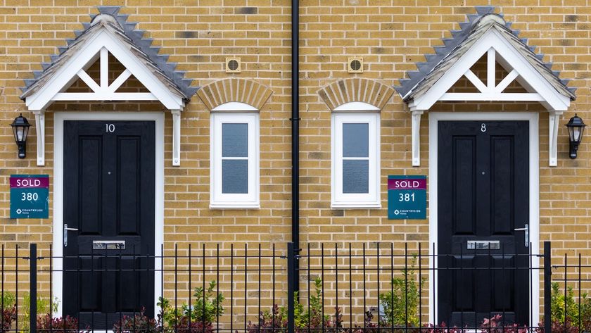 Completed houses with Sold signs outside at a Countryside housing estate in Maldon, UK, on Tuesday, Nov. 18, 2025