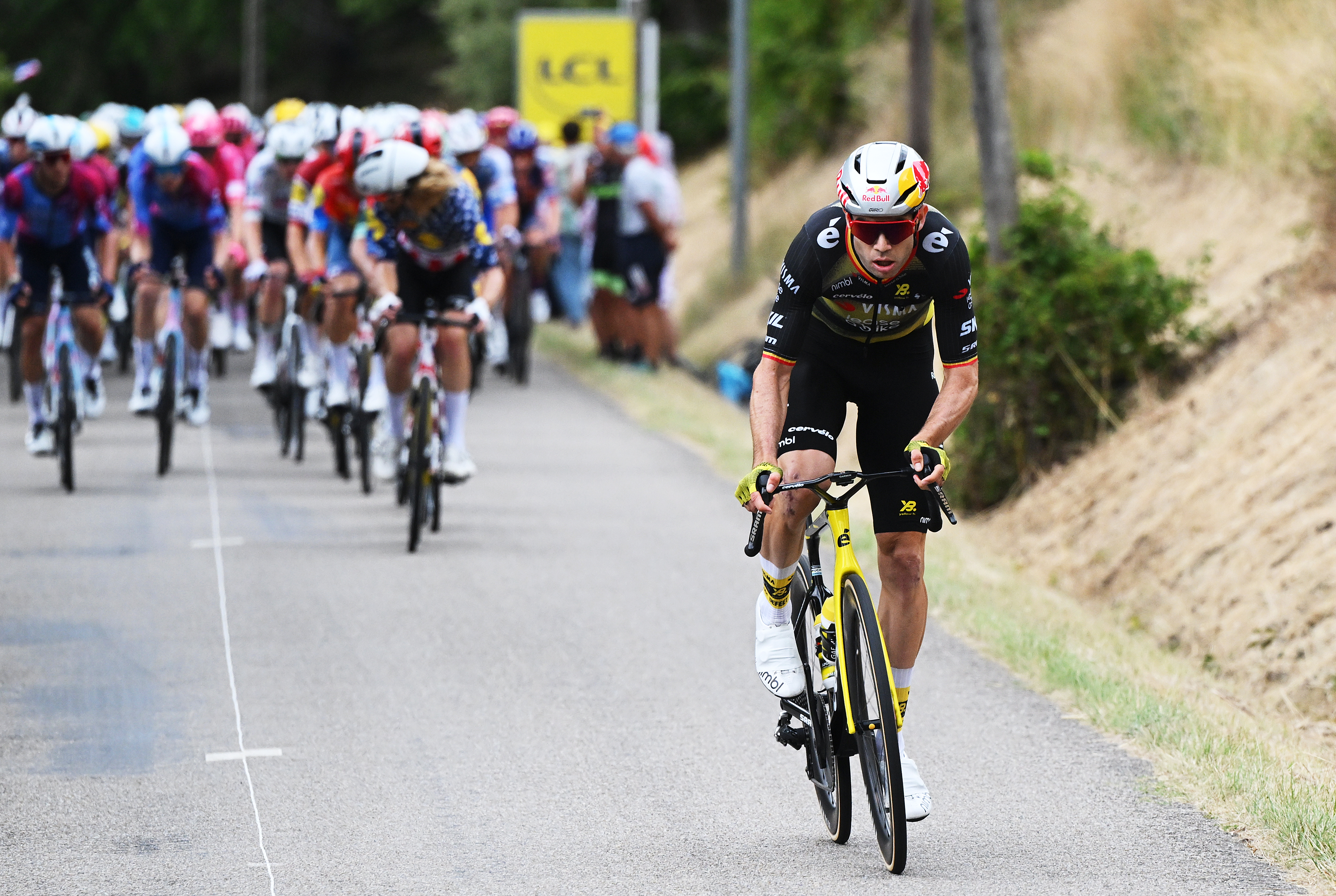 VALENCE, FRANCE - JULY 23: Wout Van Aert of Belgium and Team Visma | Lease a Bike attacks during the 112th Tour de France 2025, Stage 17 a 160.4km stage from Bollene to Valence / #UCIWT / on July 23, 2025 in Valence, France. (Photo by Dario Belingheri/Getty Images)