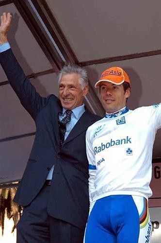 "Hey Francesco, I like my rainbow jersey more!"