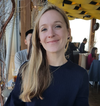 Rebecca Foster's avatar