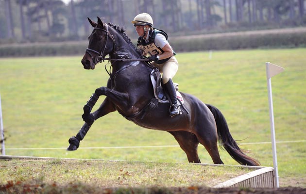 Jolie-Lark-Ginny-Turnbull-1st-4yo.jpg