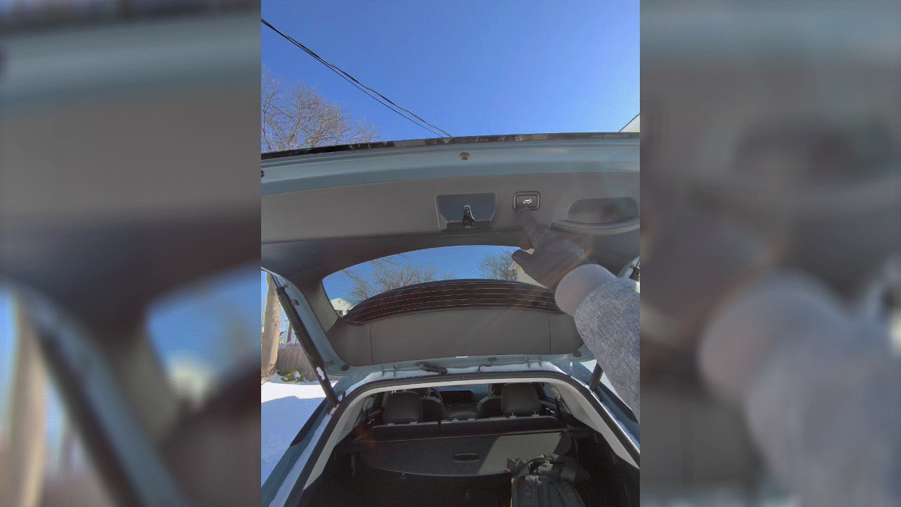 2026 Kia Sportage Hybrid test drive features.