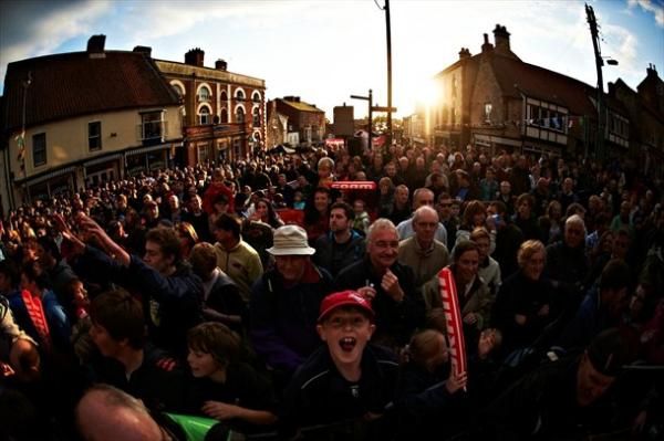 Before spectators flooded the streets for the presentations and a long afterparty!