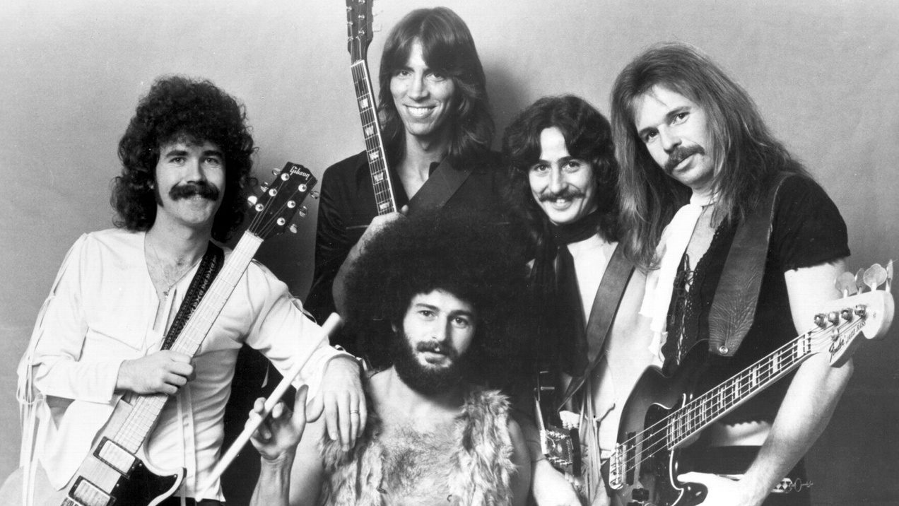 Sib Hashian, front centre, with Boston