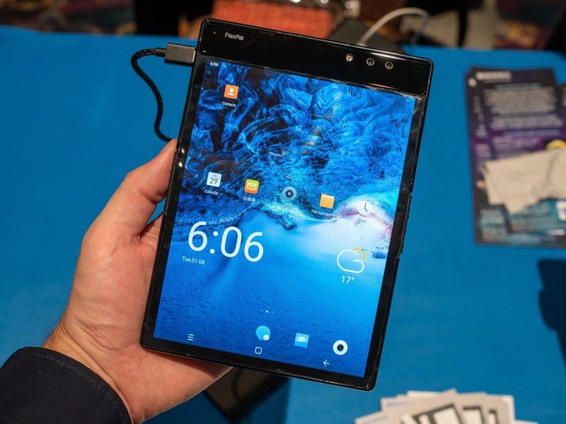 Royole FlexPai foldable phone