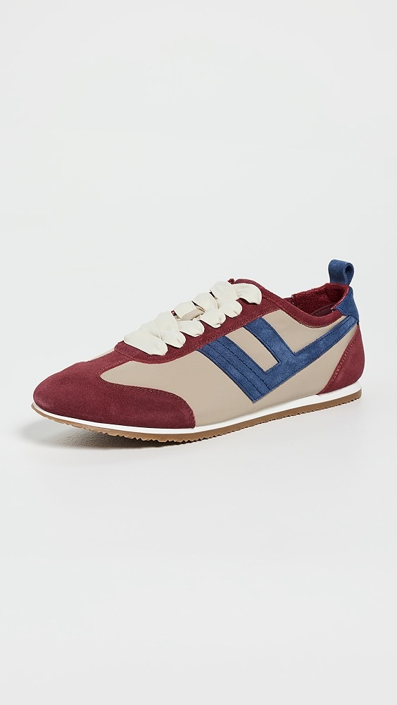 Freeman ACES tennis shoes