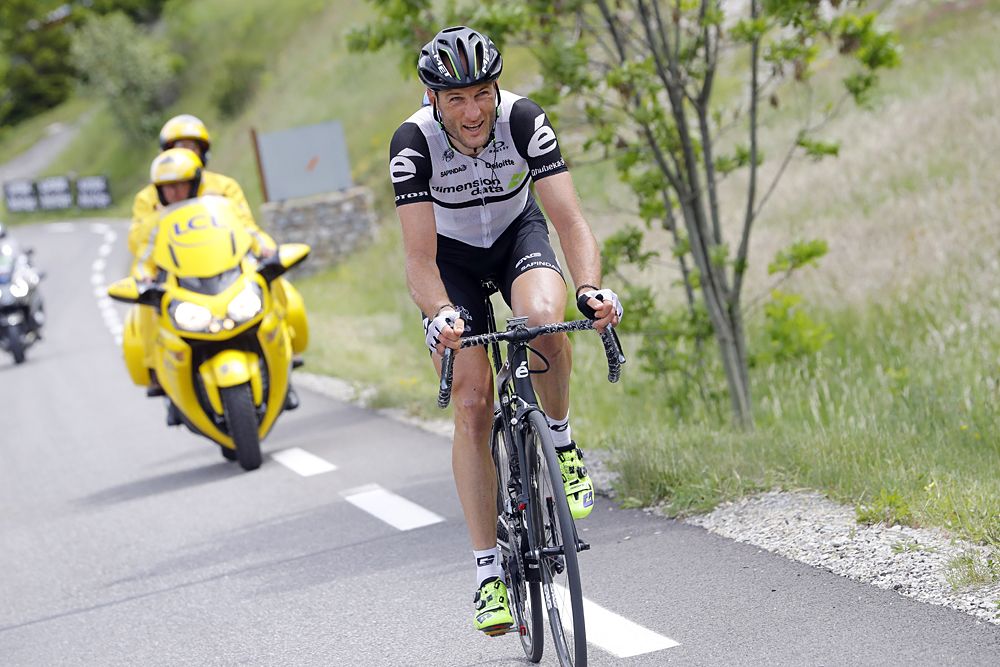 Stephen Cummings (Dimension Data) solos to stage 7 victory