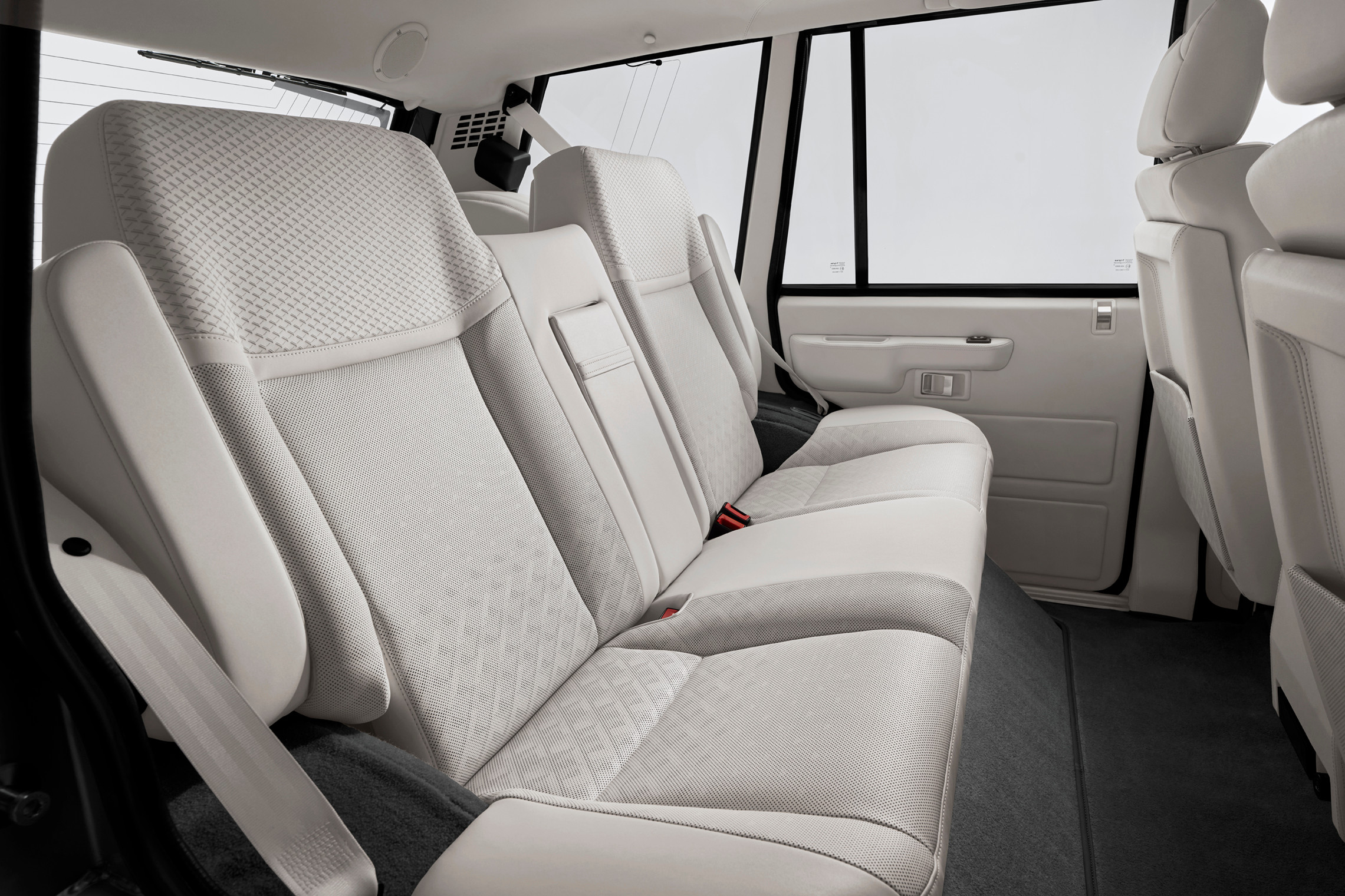 The re-trimmed interior of the Range Rover Classic