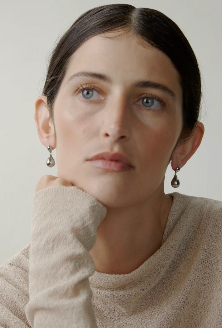 Otiumberg, Stilla Earrings