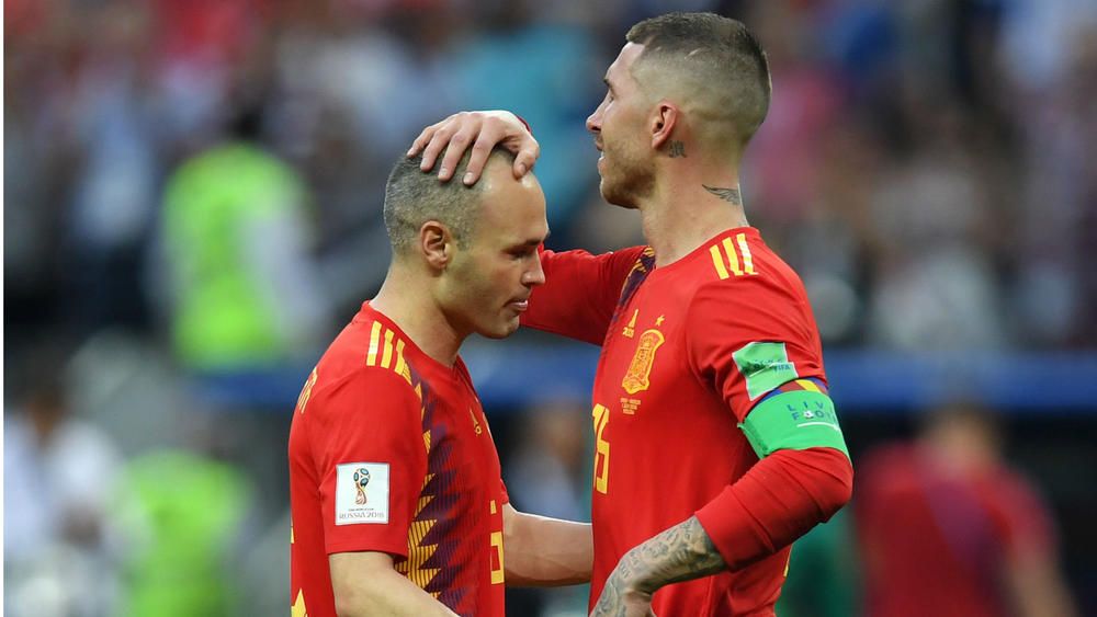 Iniesta confirms international retirement following Spain's World Cup