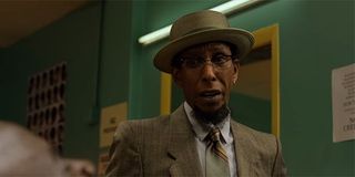 Ron Cephas Jones' Bobby Fish talking to Luke Cage in the Netflix series