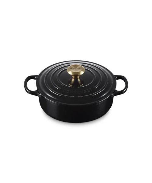 Signature Round Wide Oven