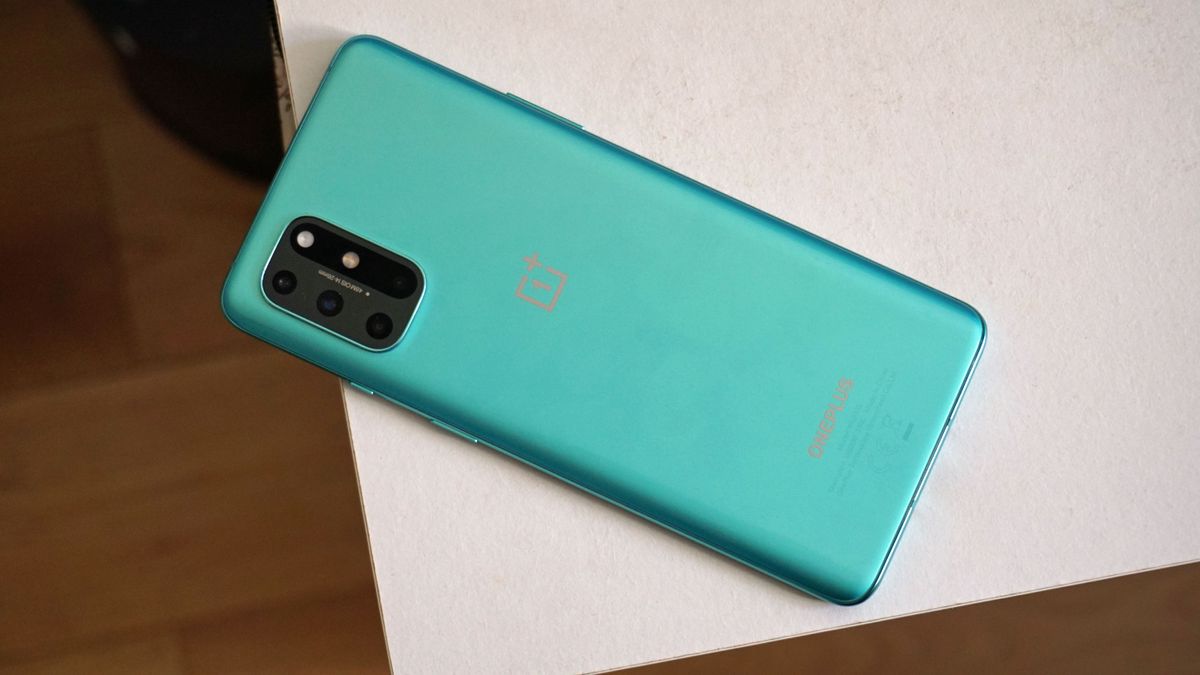 OnePlus 9 may charge wirelessly, but the OnePlus 9 Pro is likely to be faster