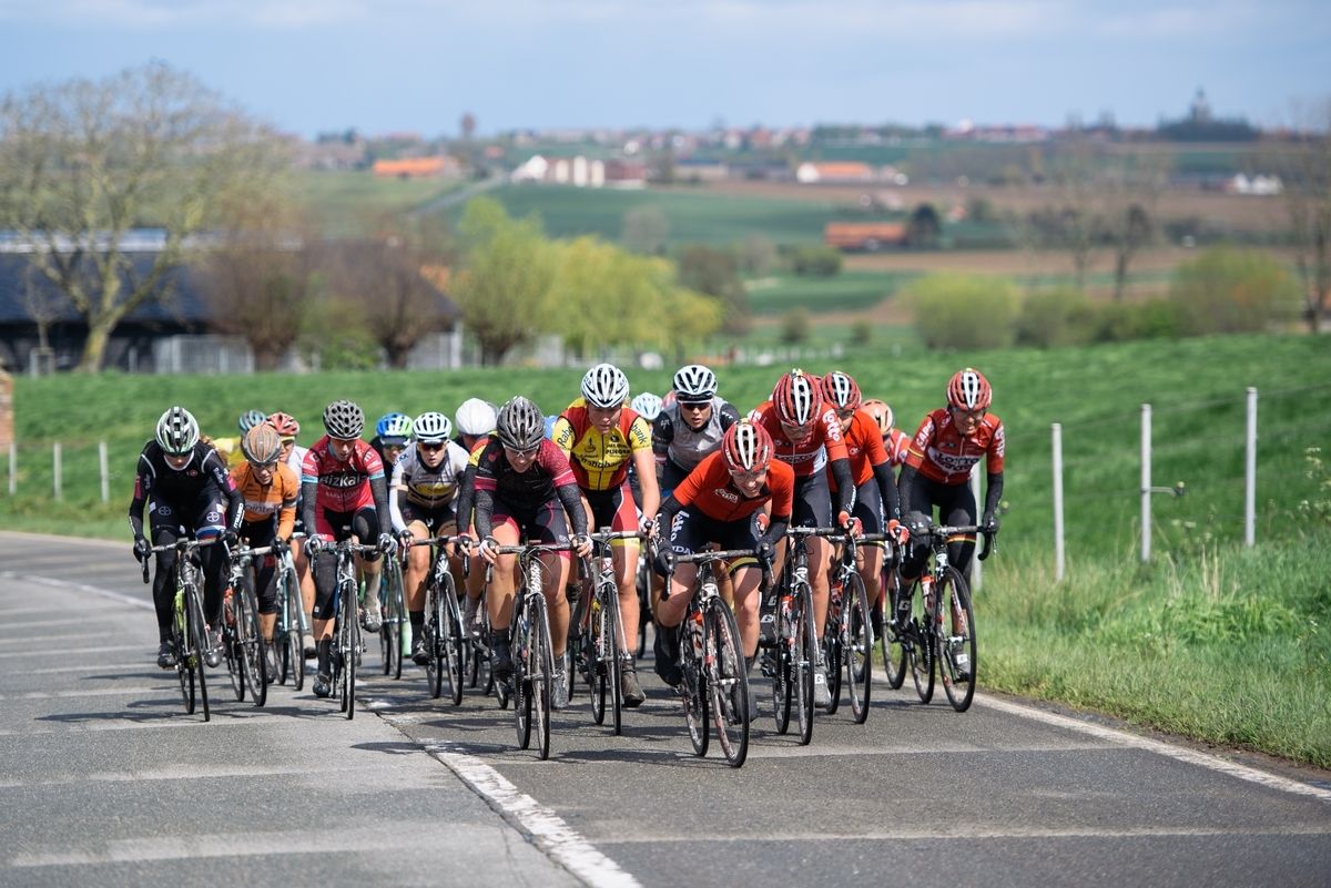 Lotto Soudal Ladies control the peloton