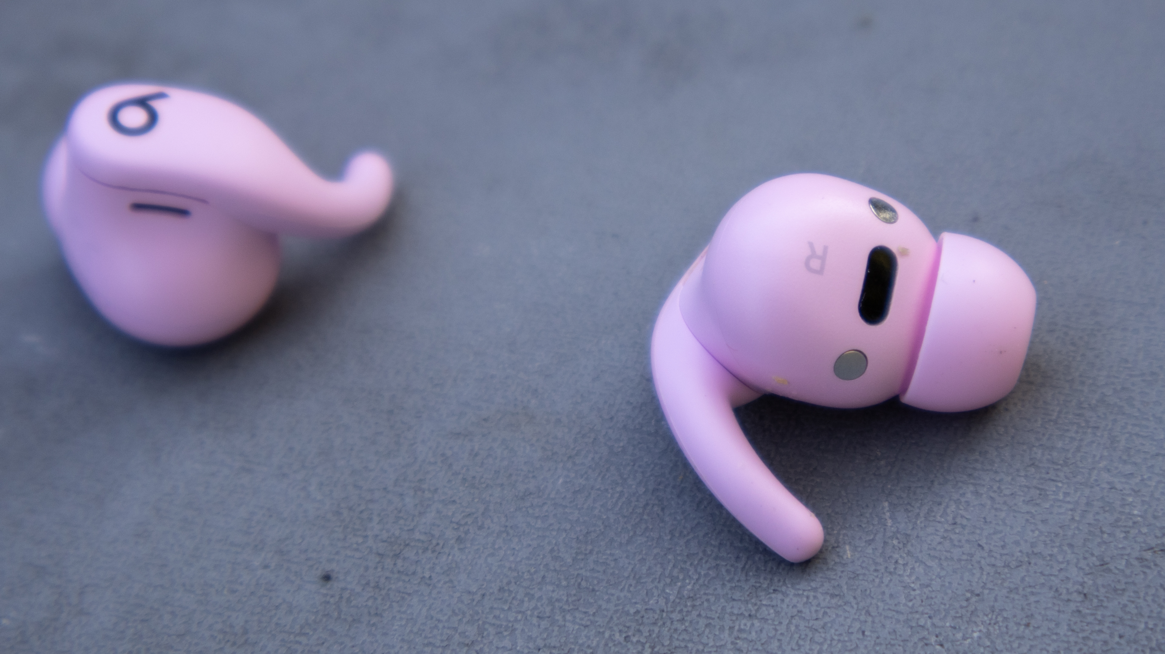 Beats Powerbeats Fit