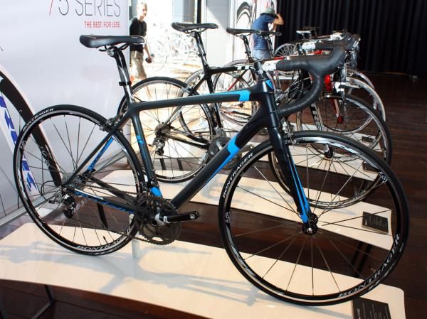The Madone 5.5 WSD features an especially stealthy paint job.