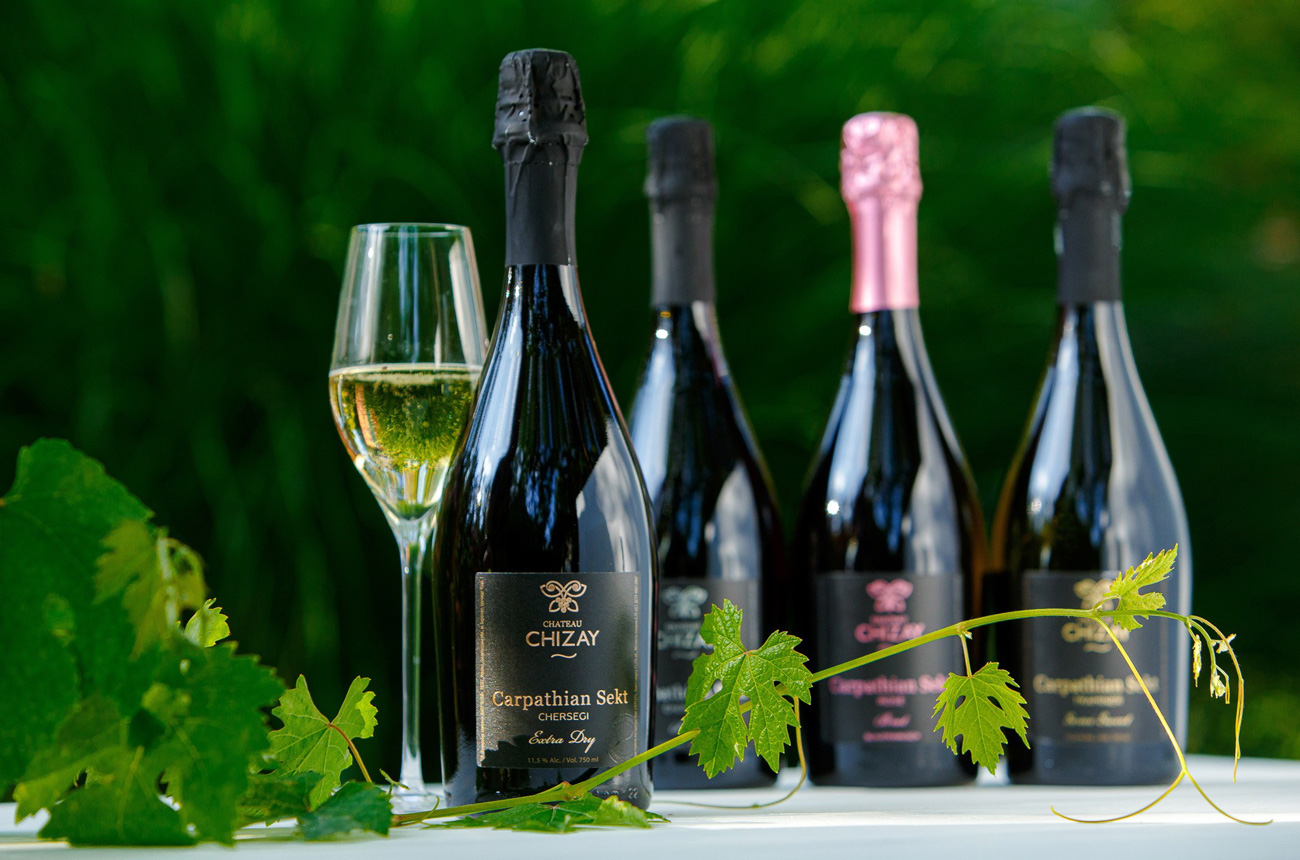 Ukrainian wine theft - Chateau Chizay sparkling wine