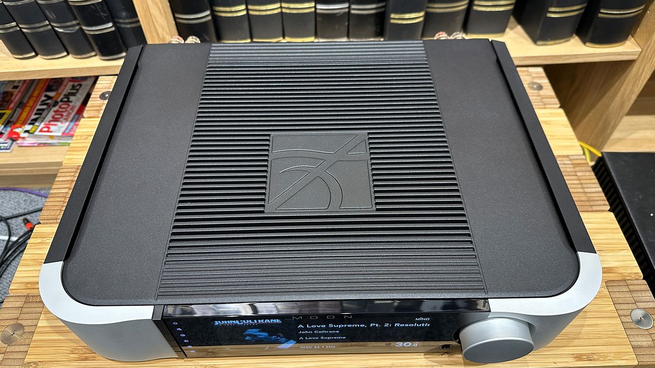 Moon 371 streaming amplifier
