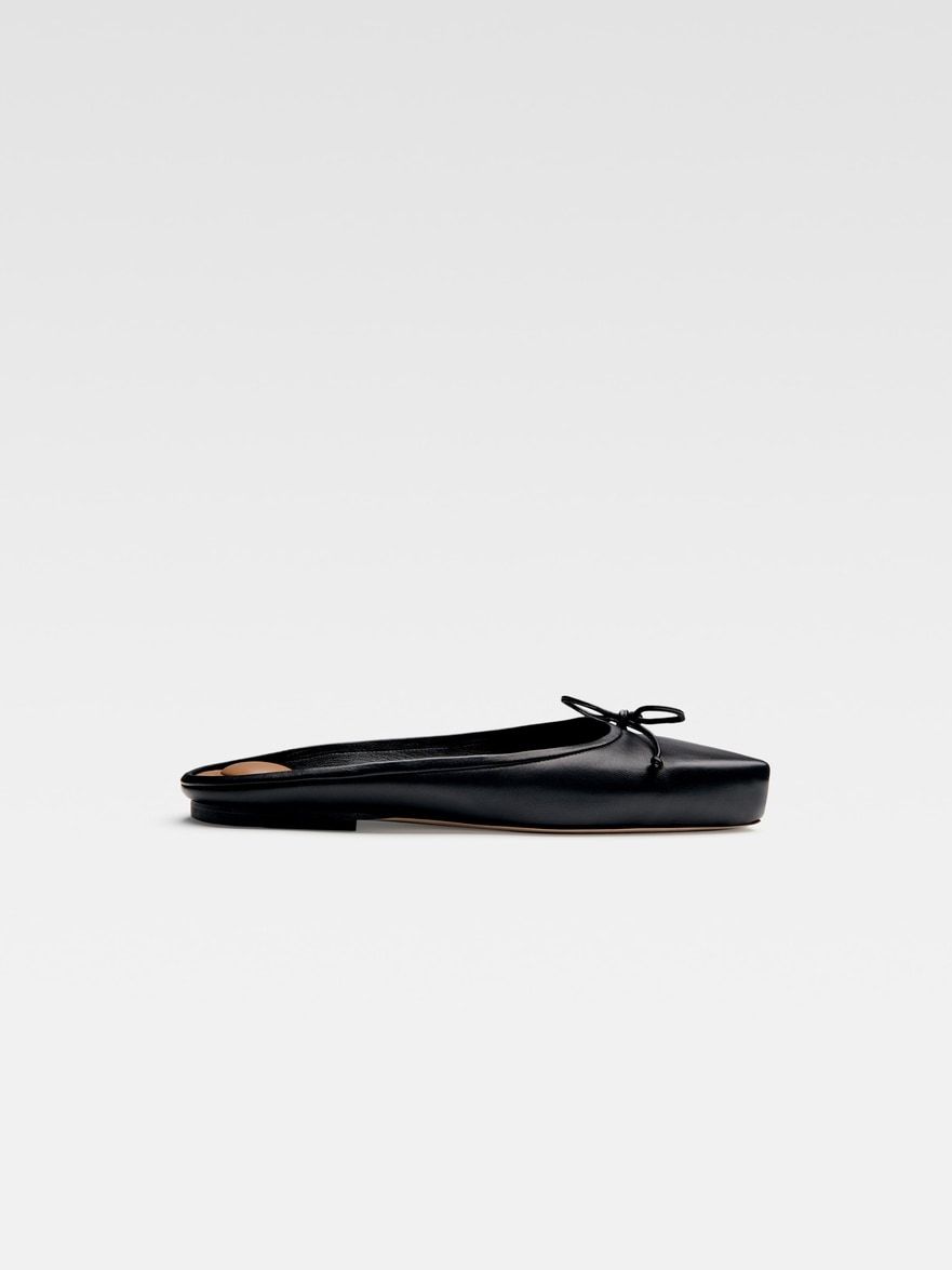 Les Mules Plates Ballet