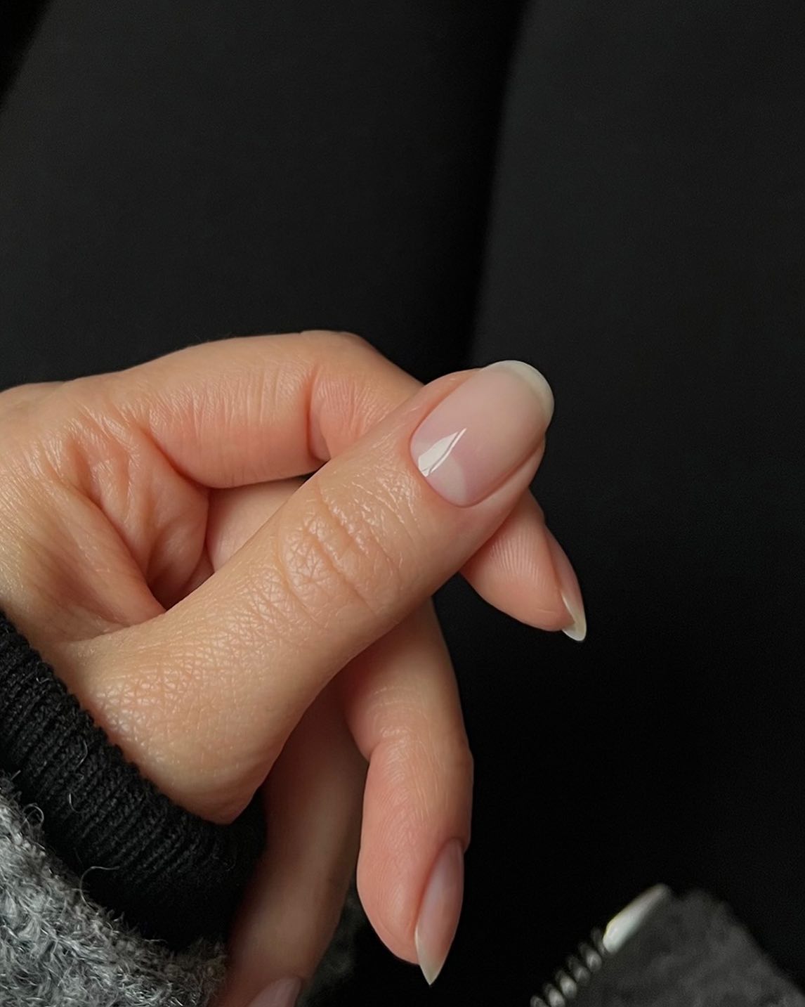 naked manicure trend