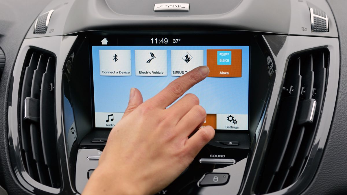 ford-and-amazon-tie-up-lets-you-control-your-car-with-your-voice