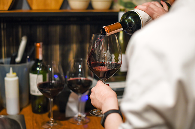 London wine bar female