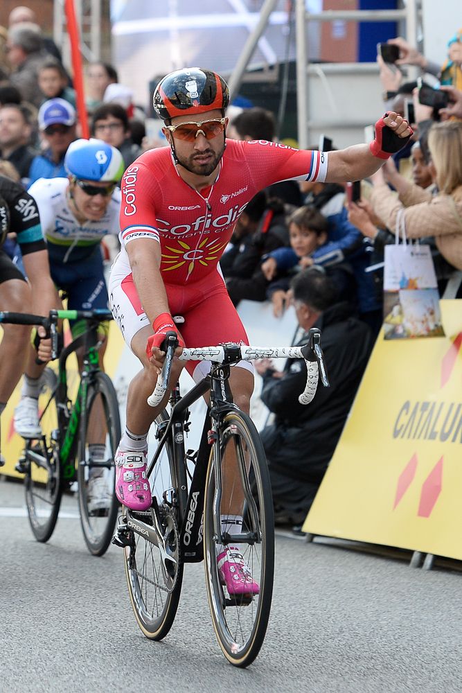 Nacer Bouhanni wins stage 1 at Volta a Catalunya