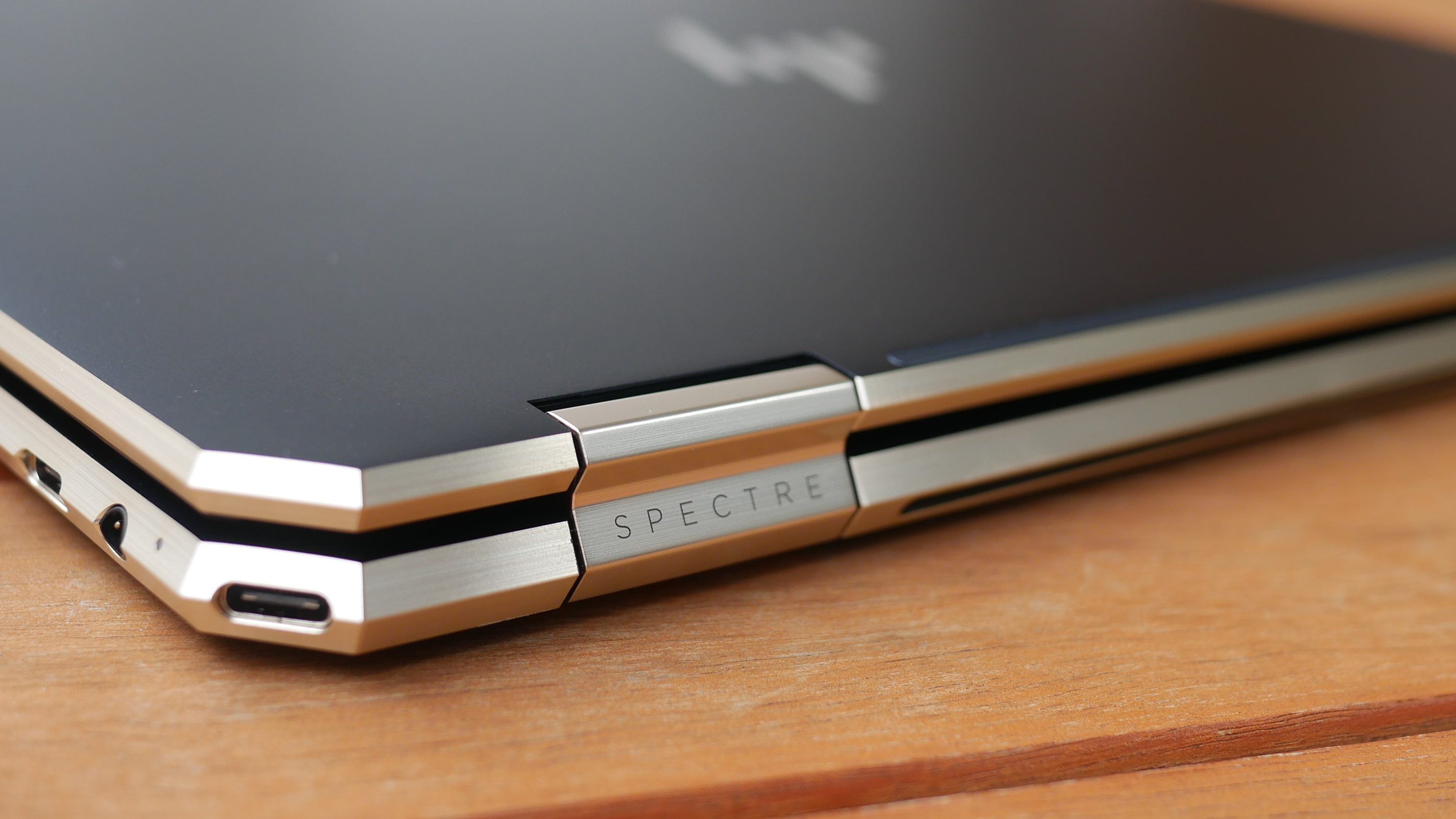 HP Spectre x360 14