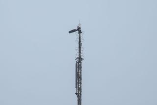 People unfurl a banner from the spire of the Empire State Building in New York, US, on Wednesday, July 1, 2026. Two people got to the top of the Empire State Building's antenna, unfurled a banner and were arrested when they descended, according to the Associated Press. Photographer: Michael Nagle/Bloomberg