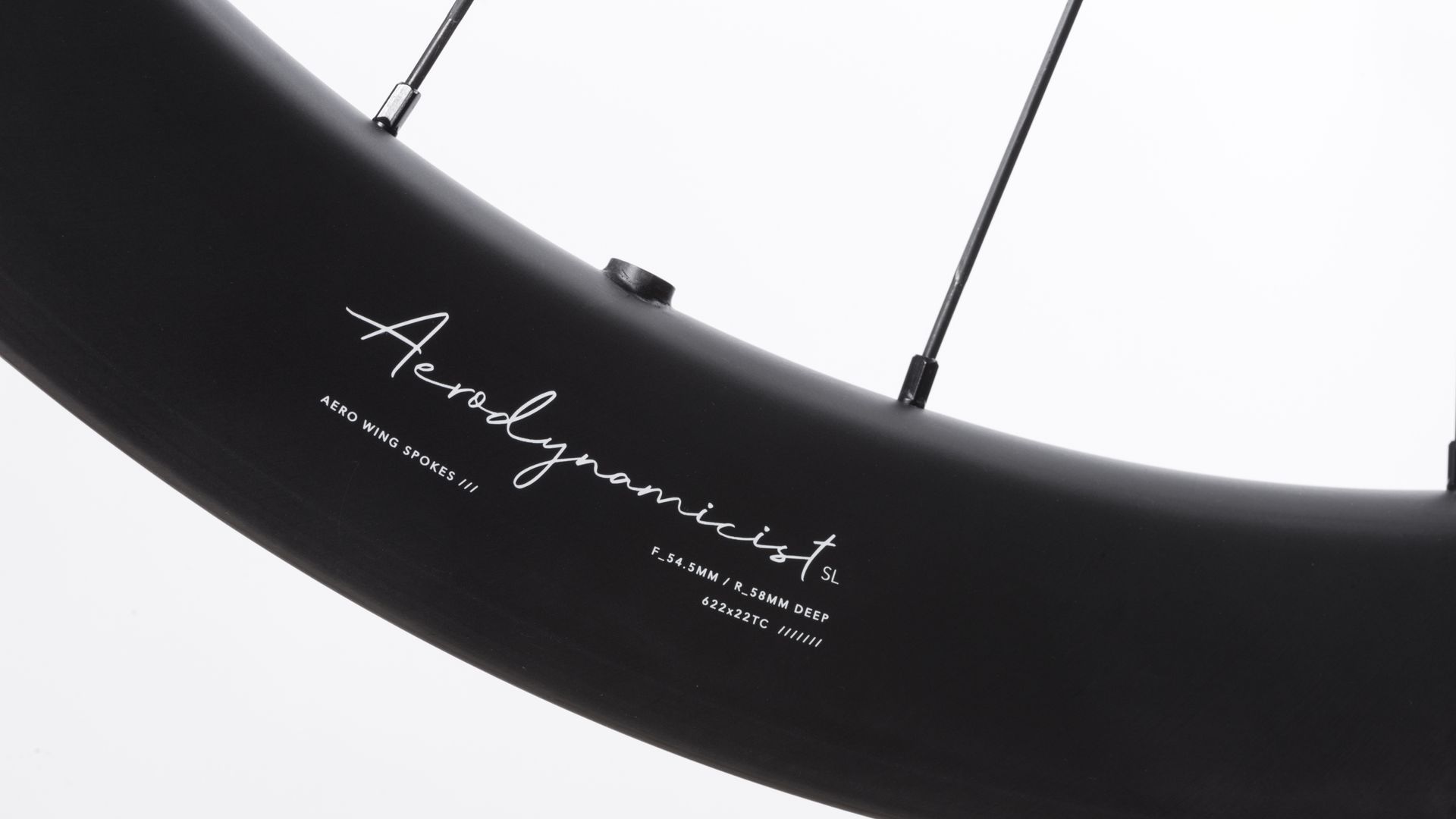 New Hunt Aerodynamicist Carbon Disc wheel range comes in three depths ...