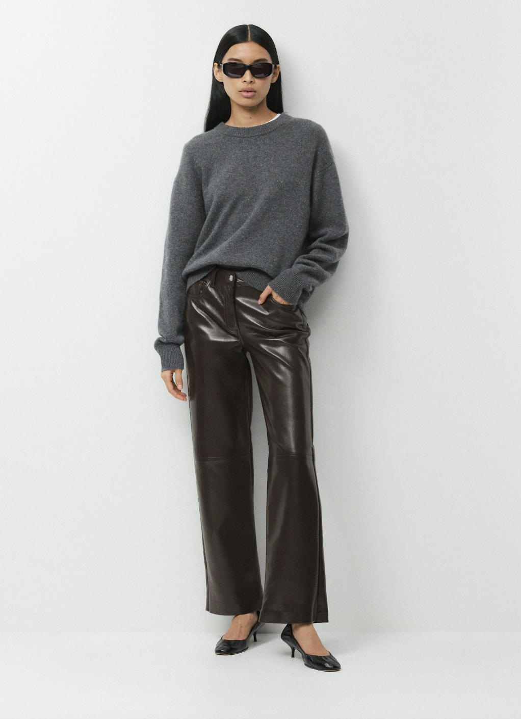 Wilfred, Axis Pant - Unreal Leather
