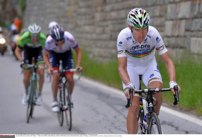 Rui Costa (Lampre-Merida) starts to distance his rivals
