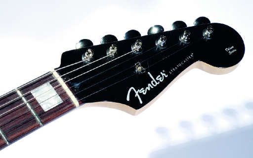 The 'spaghetti' Fender logo decal never ages.
