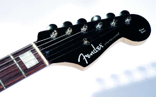 The 'spaghetti' Fender logo decal never ages.