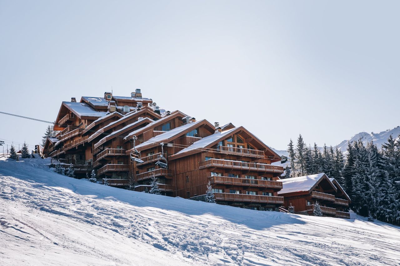 chalet complet on snowy mountain