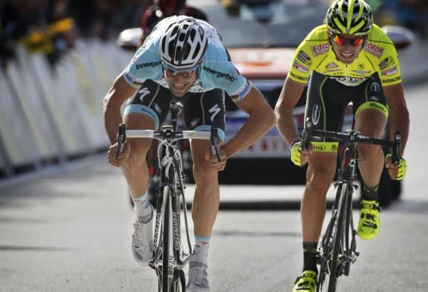 Boonen holds off Pozzato to take the win at the 2012 Tour of Flanders