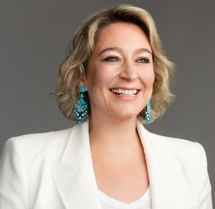 dsm-firmenich perfumer Alexandra Monet headshot