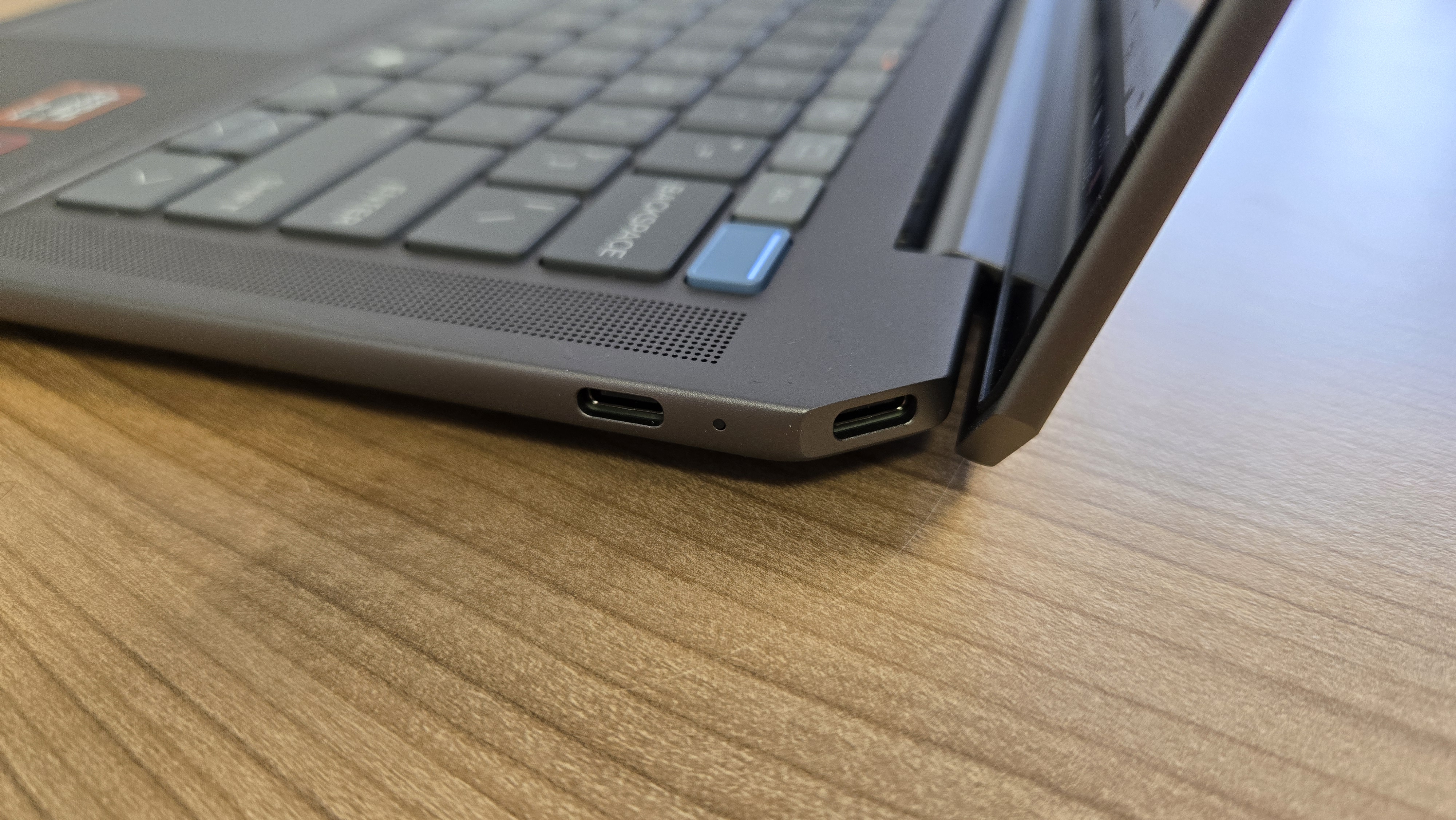 HP OmniBook Ultra AI PC