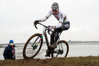 Dutch Mathieu Van Der Poel in action during the mens elite race of the Vestingcross cyclocross cycling event stage 4 of 5 of the World Cup competition in Hulst The Netherlands on January 3 2021 Photo by BAS CZERWINSKI ANP AFP Netherlands OUT Photo by BAS CZERWINSKIANPAFP via Getty Images