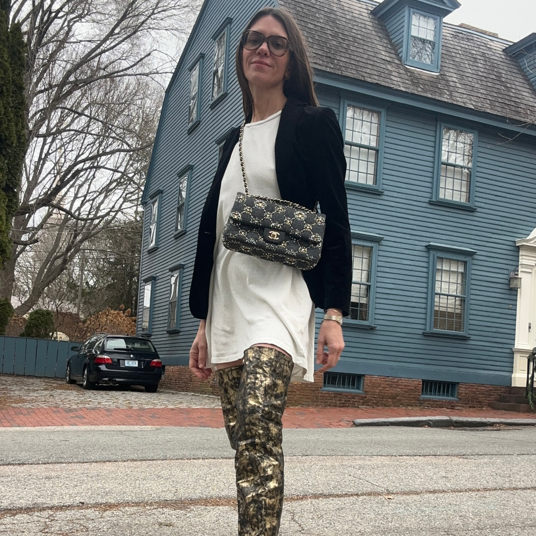 Julia Gall wearing a New Year's Eve outfit